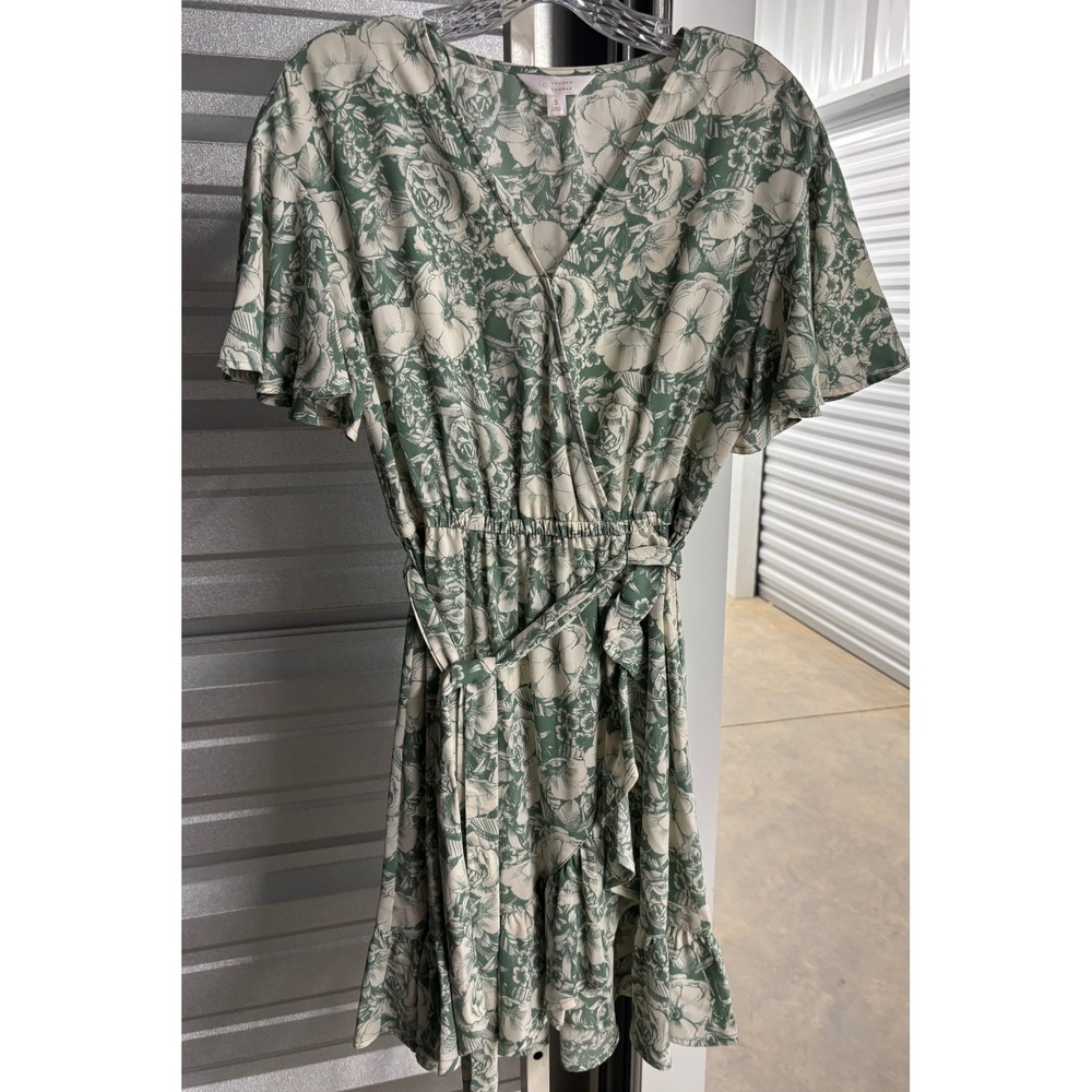 LC Lauren Conrad Green Floral Faux Wrap Ruffle Mini Dress Small Short Sleeve